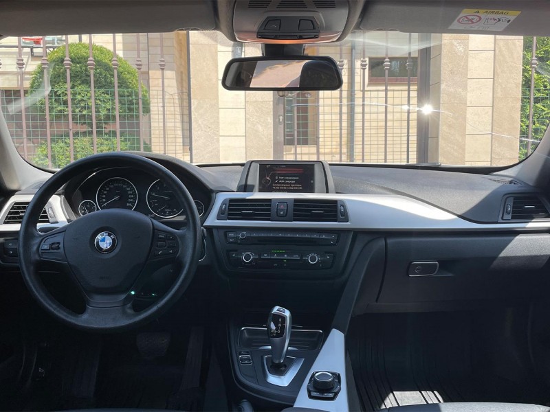 BMW 3