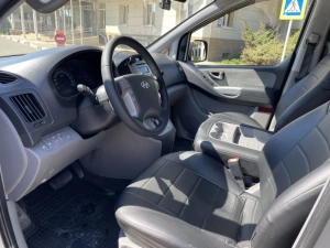 Hyundai H-1 (Grand Starex)